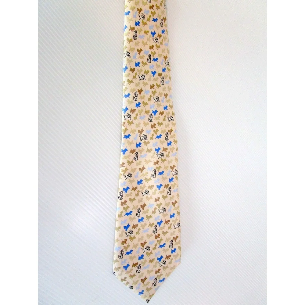 Dalmatians Puppy Dogs Mickey Unlimited Disney 100% Silk Neck Tie Ivory